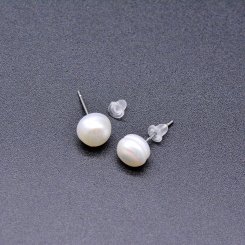 高品質淡水パールピアス 丸型 天然素材 ホワイト 8mm【1ペア】