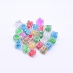 アクリルビーズ 透明 正方形 アルファベットビーズ カラーミックス6×6mm【約2900-3000ヶ】