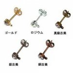 ピアス金具ラインストーン付