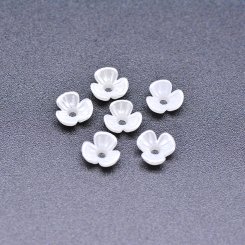 アクリルビーズ フラワー 三弁花 パールホワイト 3×6mm【100g（約10000ヶ）】