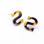 アクリルピアス S型 琥珀色12×14mm【50ヶ】