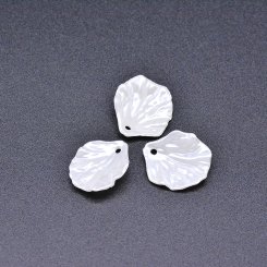 アクリルチャーム 葉形 パールホワイト17×20mm 【100ヶ】