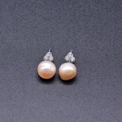 高品質淡水パールピアス 丸型 天然素材 ベージュ 8mm【1ペア】