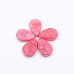 樹脂ビーズ 雫型 35x24mm ピンク【50ヶ(約312g)】