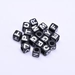 アクリルキューブアルファベットビーズ ホワイト7×7mm【1900-2000ヶ】