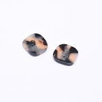 アクリルパーツ 正方形 4穴 ベージュ 2×17mm 【50ヶ】