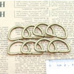 Dカン 真鍮古美 32x22x3mm