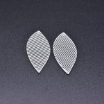 アクリルチャーム 葉型 半クリア ストライプ ホワイト 22×52mm【50ヶ】